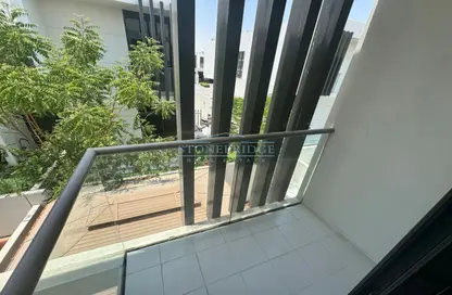 Townhouse - 3 Bedrooms - 5 Bathrooms for rent in Janusia - The Roots DAMAC Hills 2 - Damac Hills 2 - Dubai