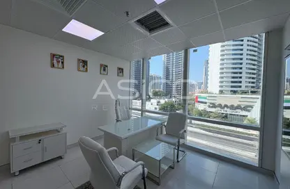 مكتب - استوديو للايجار في برج تماني - الخليج التجاري - دبي