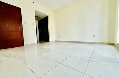 Apartment - 2 Bedrooms - 2 Bathrooms for sale in Standpoint Tower 1 - Standpoint Towers - Downtown Dubai - Dubai