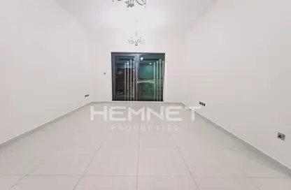 شقة - 2 غرف نوم - 2 حمامات للايجار في مبني الياسمين - الجداف - دبي
