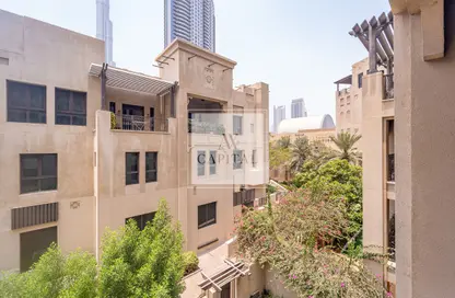 Apartment - 1 Bedroom - 1 Bathroom for sale in Yansoon 4 - Yansoon - Old Town - Dubai