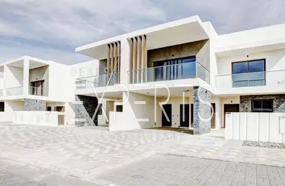 Townhouse - 3 Bedrooms - 4 Bathrooms for sale in Redwoods - Yas Acres - Yas Island - Abu Dhabi
