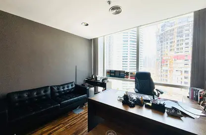 مكتب - استوديو - 1 حمام للبيع في برج تماني - الخليج التجاري - دبي