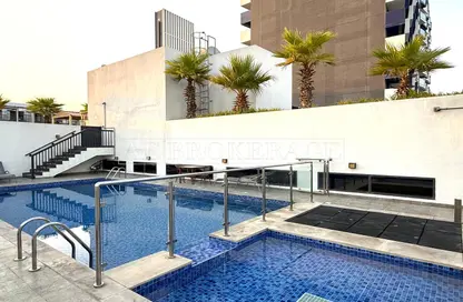 Apartment - 2 Bedrooms - 3 Bathrooms for rent in Lucky 1 Residence - Jumeirah Village Circle - Dubai