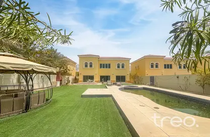Villa - 4 Bedrooms - 5 Bathrooms for rent in Legacy - Jumeirah Park - Dubai
