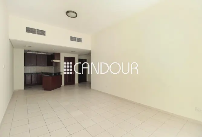 Apartment - 1 Bedroom - 2 Bathrooms for sale in Building 38 to Building 107 - Mediterranean Cluster - Discovery Gardens - Dubai