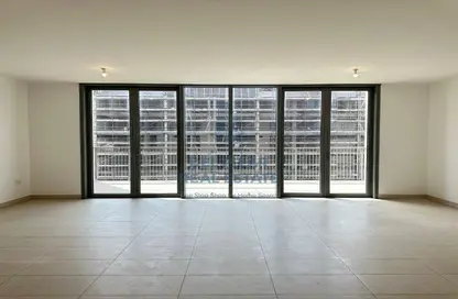 Duplex - 3 Bedrooms - 5 Bathrooms for rent in Building C - Al Zeina - Al Raha Beach - Abu Dhabi
