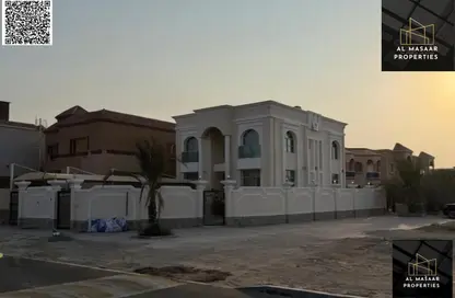 Villa - 5 Bedrooms - 7 Bathrooms for sale in Al Mowaihat - Ajman
