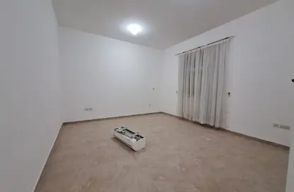 Apartment - Studio - 1 Bathroom for rent in Mohamed Bin Zayed Centre - Mohamed Bin Zayed City - Abu Dhabi