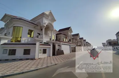 Villa - 5 Bedrooms - 7+ Bathrooms for sale in Al Yasmeen 1 - Al Yasmeen - Ajman
