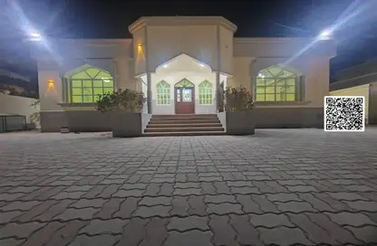 فيلا - 5 غرف نوم - 7 حمامات للبيع في 3 المويهات - المويهات - عجمان