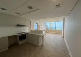 صورةمطبخ لـ: شقة - 1 غرفة نوم - 2 حمامات للكراء في سكاي جاردنز - مركز دبي المالي العالمي - دبي, صورة 1