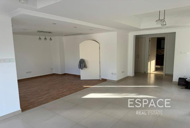 16017742 - صورة العقار 2