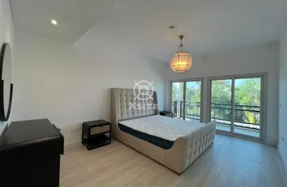 تاون هاوس - 2 غرف نوم - 4 حمامات للايجار في منطقة 16 - قرية الجميرا سركل - دبي