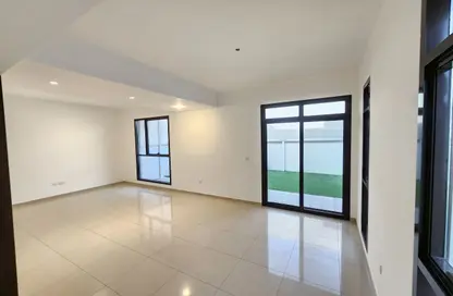 فيلا - 3 غرف نوم - 4 حمامات للايجار في مساكن نسمه - ّالطي - الشارقة