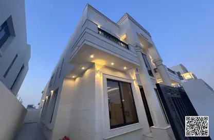 Villa - 5 Bedrooms - 7 Bathrooms for sale in Al Helio - Ajman