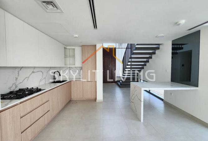 15693858 - صورة العقار 2