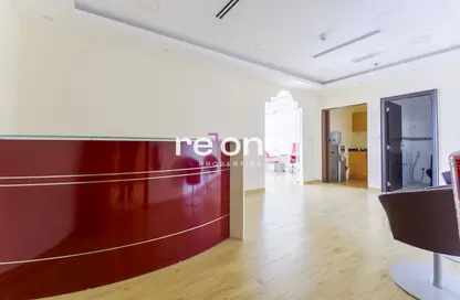 Office Space - Studio - 1 Bathroom for rent in The Burlington - Business Bay - Dubai