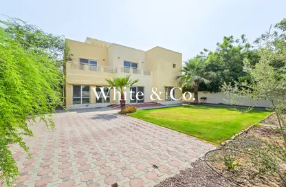 Villa - 5 Bedrooms - 5 Bathrooms for rent in Meadows 2 - Meadows - Dubai