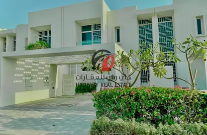 Villa - 3 Bedrooms - 4 Bathrooms for rent in Arabella Townhouses 1 - Arabella Townhouses - Mudon - Dubai
