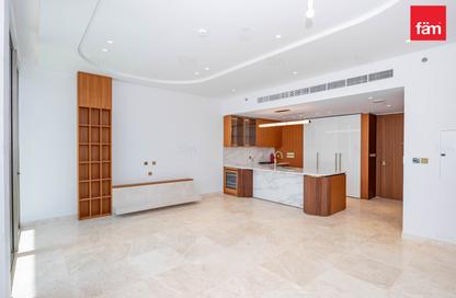 Apartment - 2 Bedrooms - 3 Bathrooms for sale in Ellington Beach House - Palm Jumeirah - Dubai