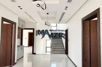 Villa - 5 Bedrooms - 6 Bathrooms for sale in Alreeman II - Al Shamkha - Abu Dhabi