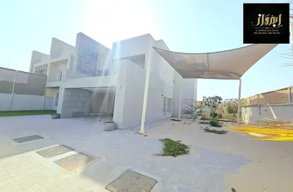 Villa - 4 Bedrooms - 6 Bathrooms for rent in Al Nouf 3 - Al Nouf - Sharjah
