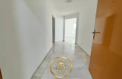 شقة - 2 غرف نوم - 3 حمامات للايجار في شارع التعاون الجديد - التعاون - الشارقة