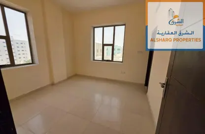 Apartment - 1 Bedroom - 2 Bathrooms for rent in Corniche Tower - Ajman Corniche Road - Ajman