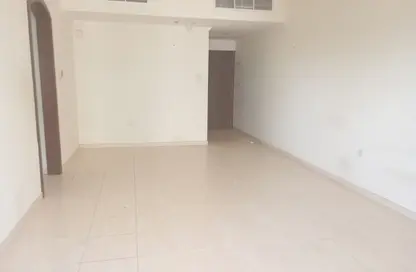 شقة - 2 غرف نوم - 3 حمامات للايجار في ارت 8 - برشا هايتس (تيكوم) - دبي شقة - 2 غرف نوم - 3 حمامات للايجار في ارت 8 - برشا هايتس (تيكوم) - دبي