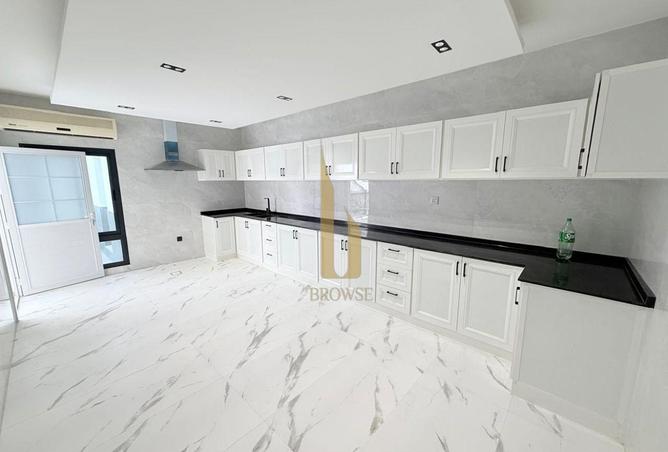 15637210 - Property Image 2