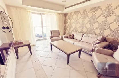 صورة لـ غرفة المعيشة شقة - 2 غرف نوم - 2 حمامات للايجار في برج الأميرة - دبي مارينا - دبي ، صورة رقم 1