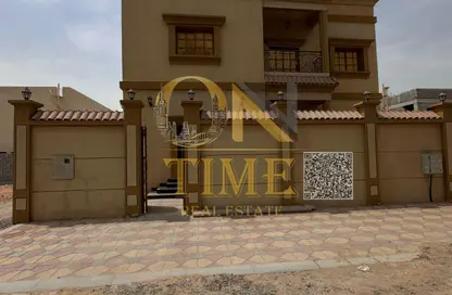 فيلا - 4 غرف نوم - 7 حمامات للايجار في الحليو 2 - الحليو - عجمان