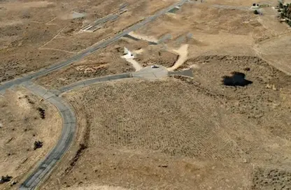 أرض - استوديو للبيع في الصجعة - الشارقة