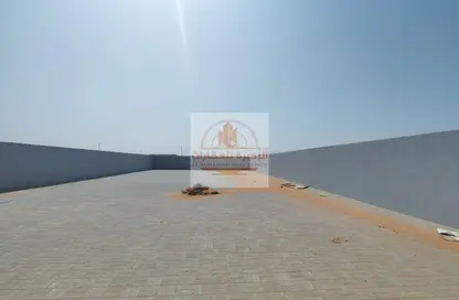 أرض - استوديو للايجار في الصجعة الصناعية - آلصجعه - الشارقة