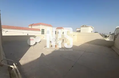 Villa - 5 Bedrooms - 7+ Bathrooms for rent in Khalifa City A - Khalifa City - Abu Dhabi
