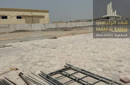 Warehouse - Studio - 1 Bathroom for rent in Umm Al Thuoob - Umm Al Quwain