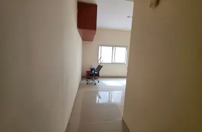 Apartment - 1 Bedroom - 1 Bathroom for rent in Al Rashidiya Towers - Al Rashidiya - Ajman Downtown - Ajman