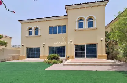 فيلا - 4 غرف نوم - 4 حمامات للايجار في التراث - جميرا بارك - دبي