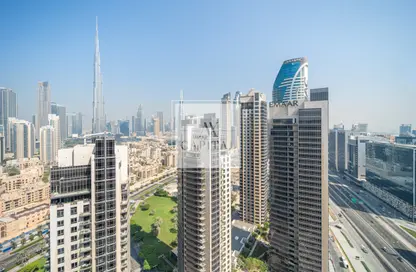 Apartment - 1 Bedroom - 2 Bathrooms for rent in Elite Downtown Residence - Downtown Dubai - Dubai