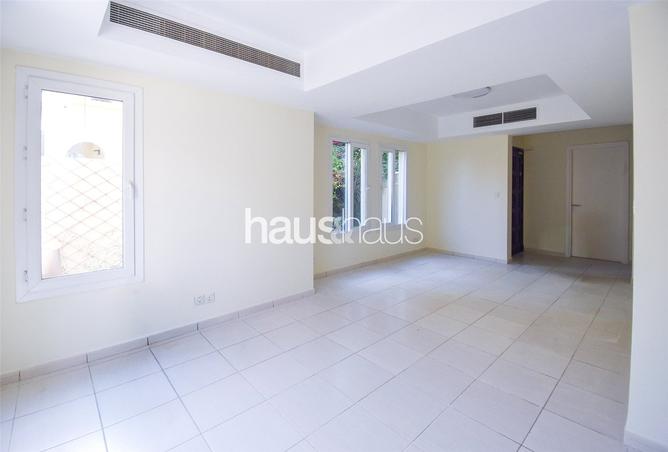 16030111 - Property Image 3