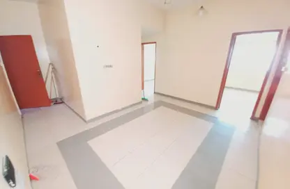 Apartment - 2 Bedrooms - 1 Bathroom for rent in Fire Station Road - Muwaileh - Sharjah