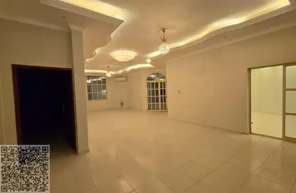 فيلا - 5 غرف نوم - 6 حمامات للايجار في الجرف 2 - الجرف - عجمان وسط المدينة - عجمان