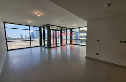 Apartment - 3 Bedrooms - 5 Bathrooms for sale in Canal Residence - Al Reem Island - Abu Dhabi