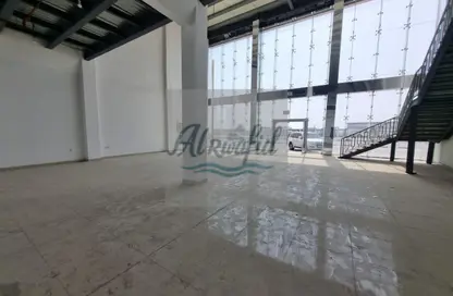 Warehouse - Studio - 4 Bathrooms for rent in Al Jurf Industrial 3 - Al Jurf Industrial - Ajman