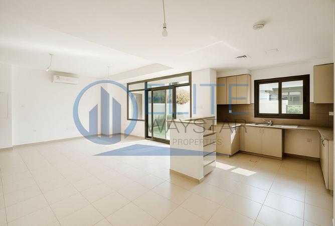 15595000 - Property Image 2