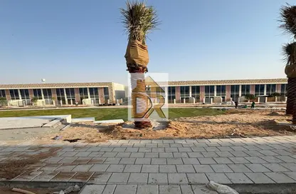 Townhouse - 2 Bedrooms - 2 Bathrooms for rent in Rukan 3 - Dubai Land - Dubai