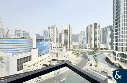 شقة - غرفة نوم - 2 حمامات للبيع في فيزول ريزيدنس - الخليج التجاري - دبي