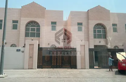 Villa - 6 Bedrooms - 7+ Bathrooms for rent in Al Markhaniya - Al Ain
