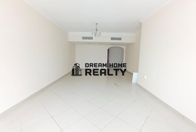 14220072 - Property Image 2